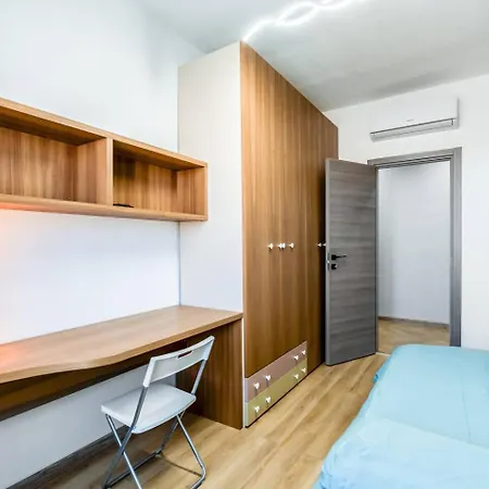 The House Milano Garbagnate Milanese